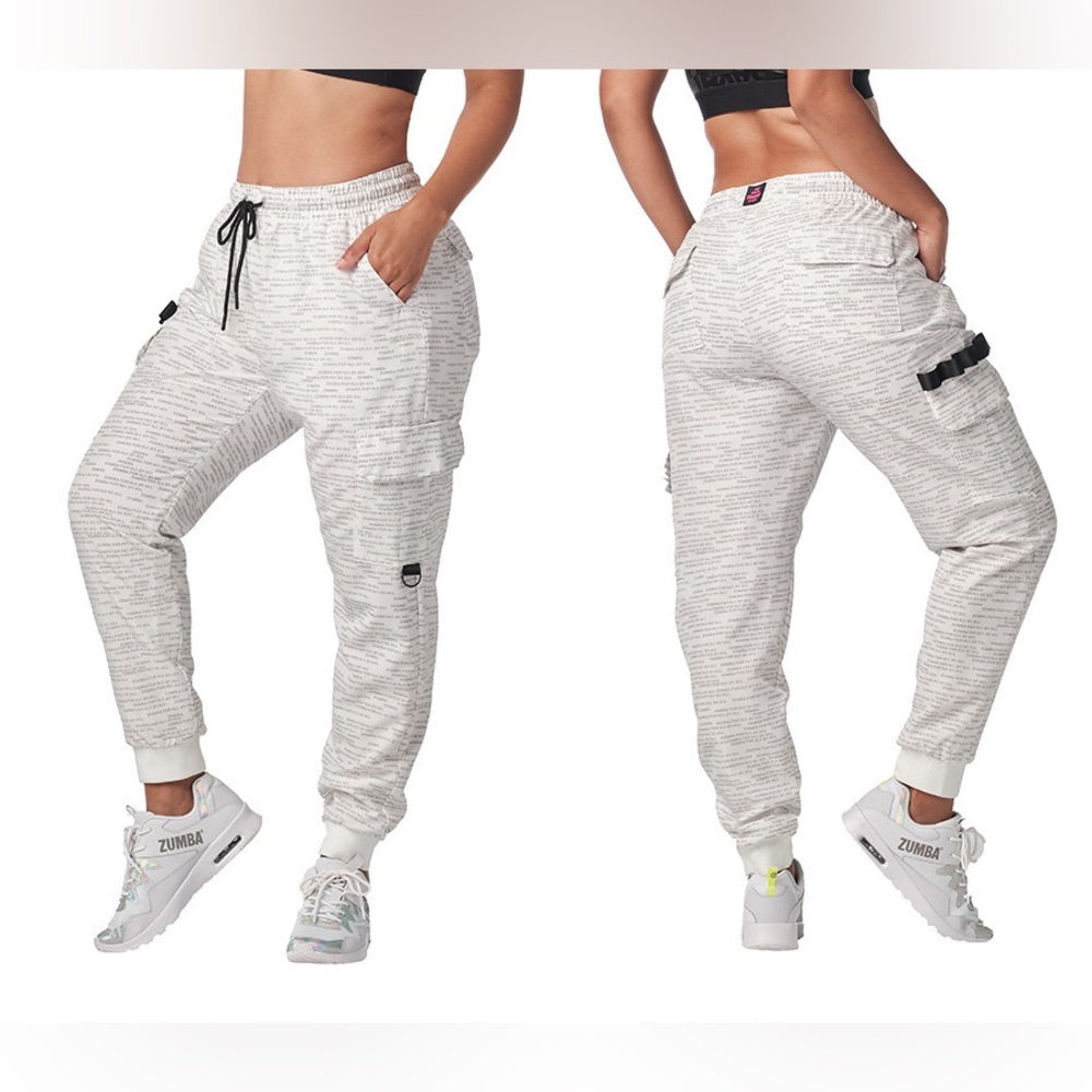 Worn once zumba skinny cargo pants white medium